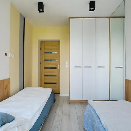 Apartment 5br Flat In Center